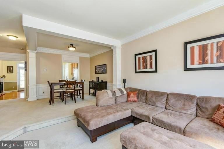 20927 Trinity Sq - Photo 6 of 23