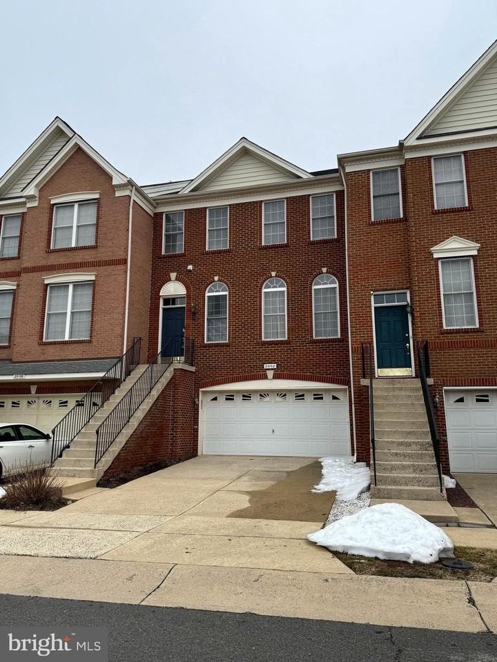 25192 Whippoorwill Ter - Photo 3 of 45