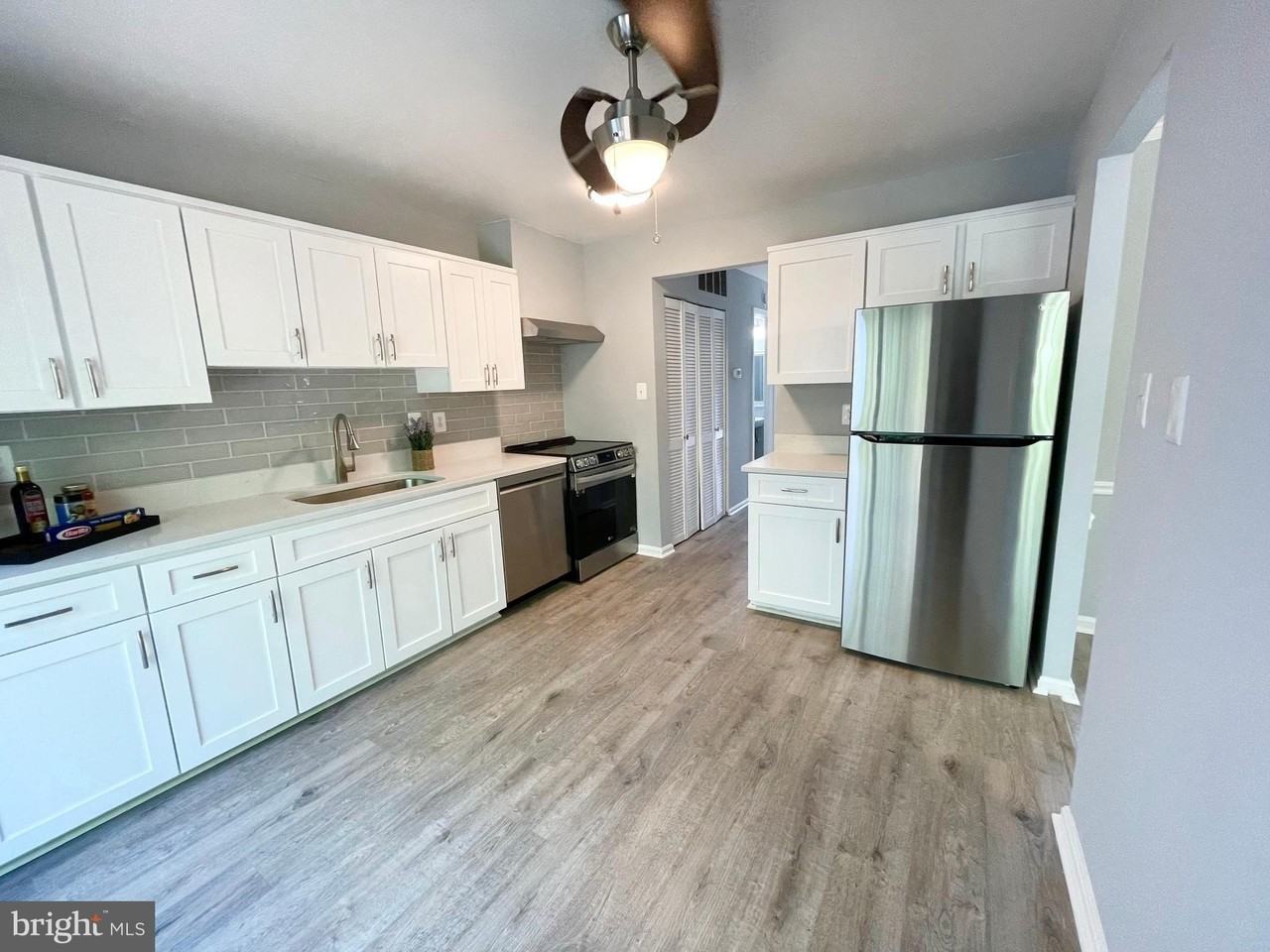 1928 Rainbow Ct - Photo 2 of 49