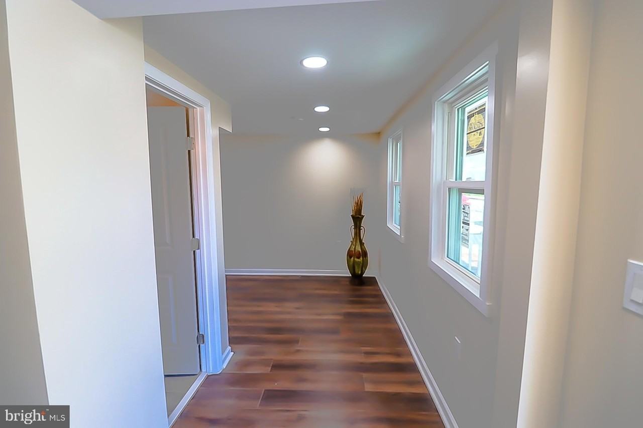 427 Highland Ave - Photo 2 of 17