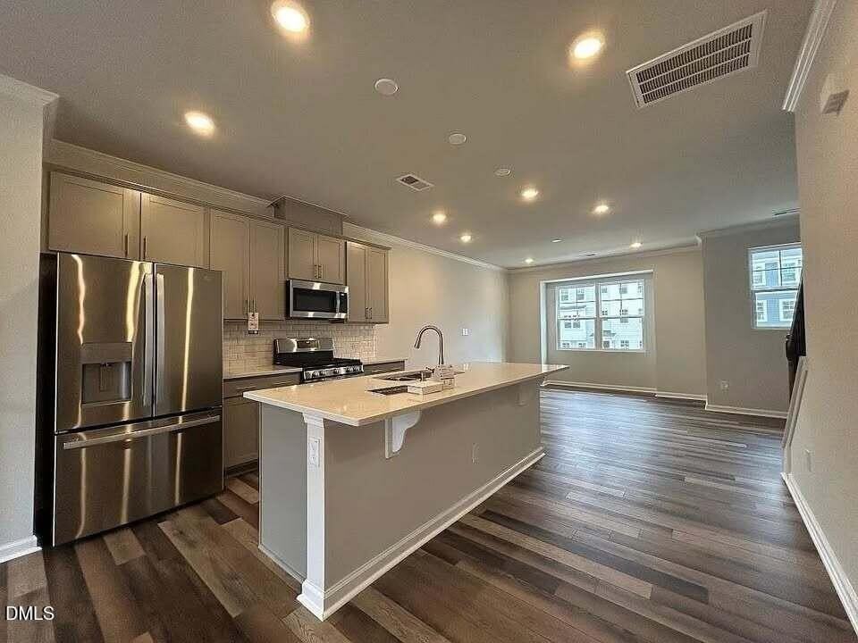 419 Deercroft Dr - Photo 4 of 15