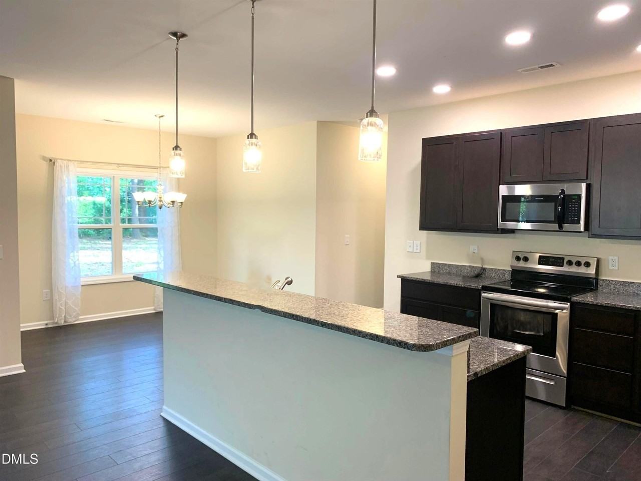 171 Highland Dr - Photo 4 of 14