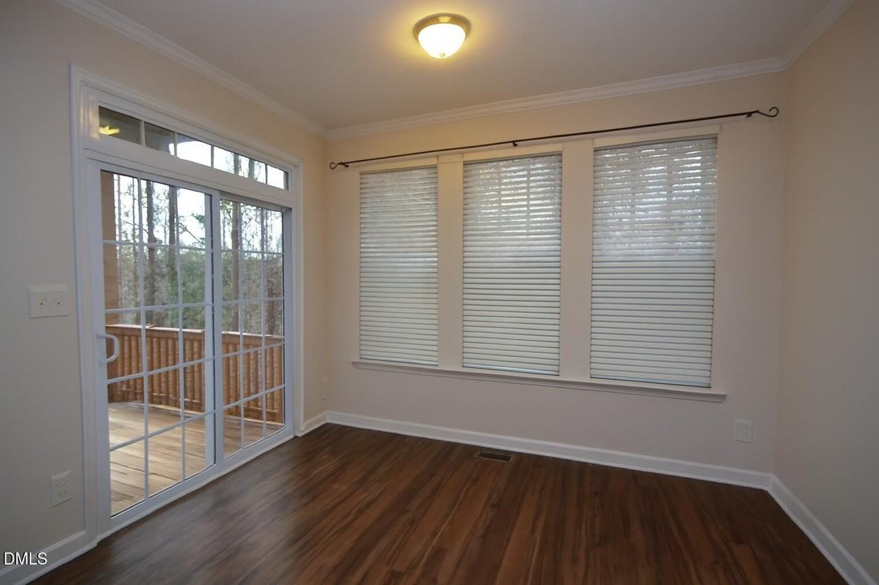 306 Bally Shannon Way - Photo 7 of 27