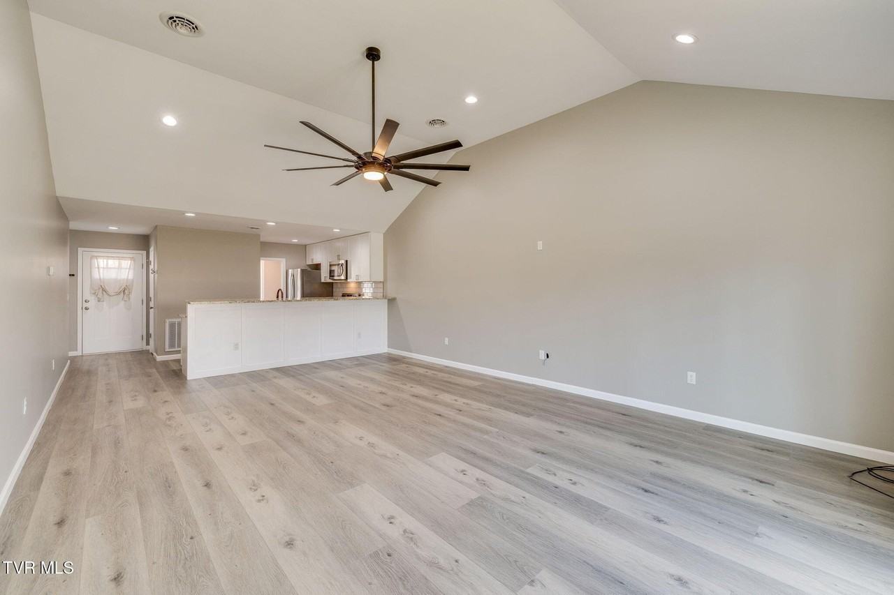 116 Weeping Willow Dr Unit 116 #116 - Photo 5 of 25