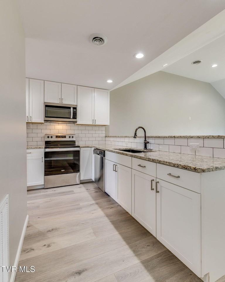 116 Weeping Willow Dr Unit 116 #116 - Photo 7 of 25