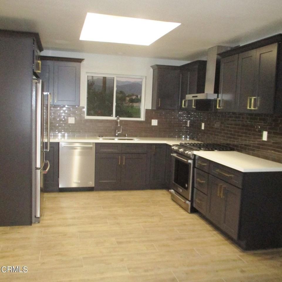 21028 E Cypress St - Photo 4 of 50