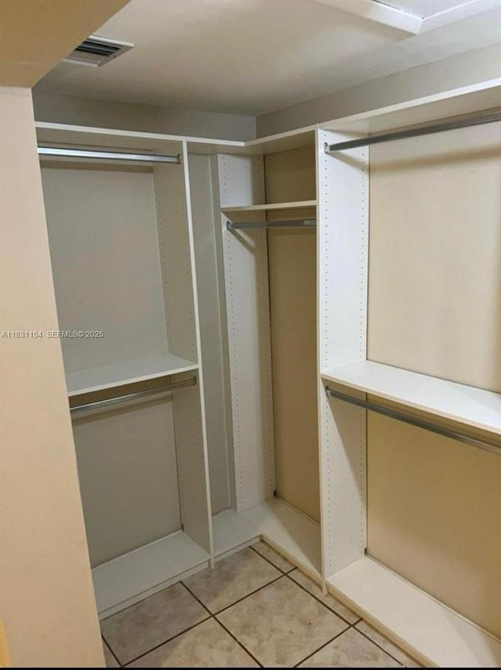 18000 Southwest 175th Street - Photo 3 of 15