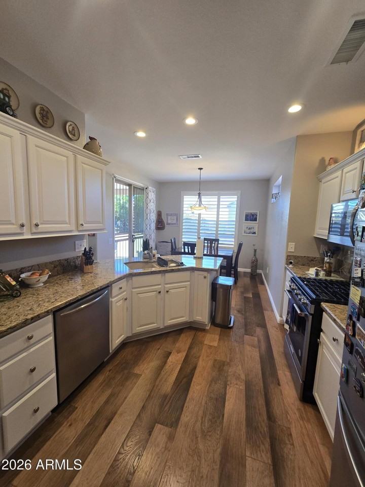 16138 W Eagle Ridge Dr - Photo 4 of 21