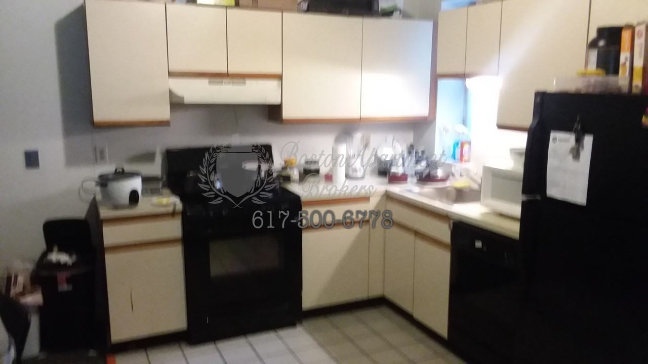 33 S Huntington Ave #3 - Photo 2 of 6