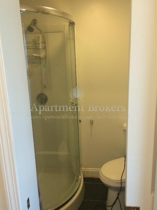 31 S Huntington Ave #303 - Photo 6 of 13