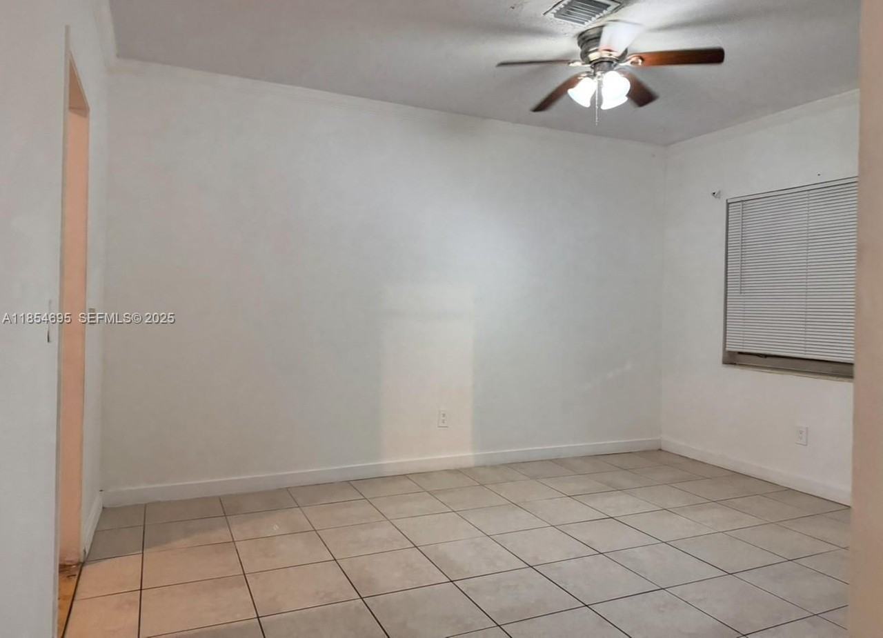 2410 Northwest 34th Street ##2 - Photo 5 of 21