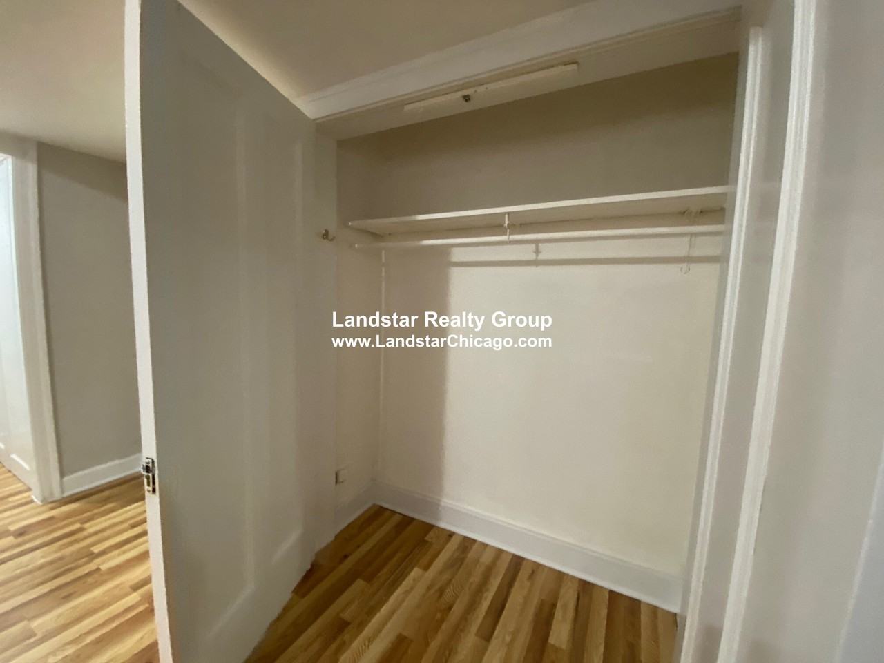 730 Reba Pl - Photo 6 of 19