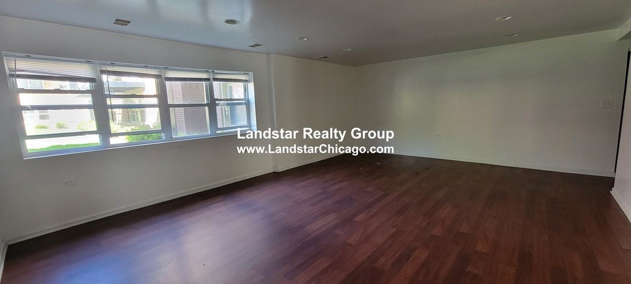 2530 W Fitch Ave #G - Photo 3 of 14