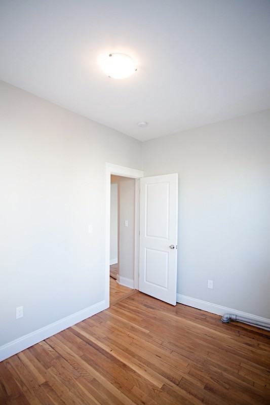 374 Prospect St #1 - Photo 7 of 11