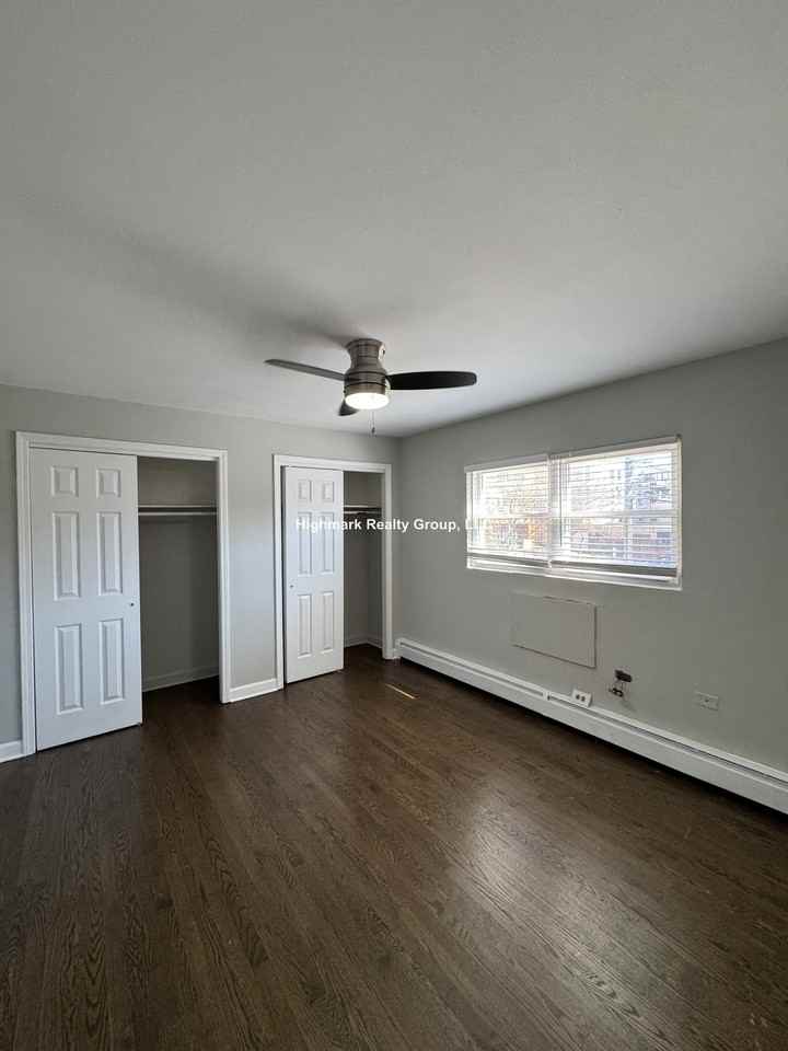 1321 W Sherwin Ave #2A - Photo 6 of 11