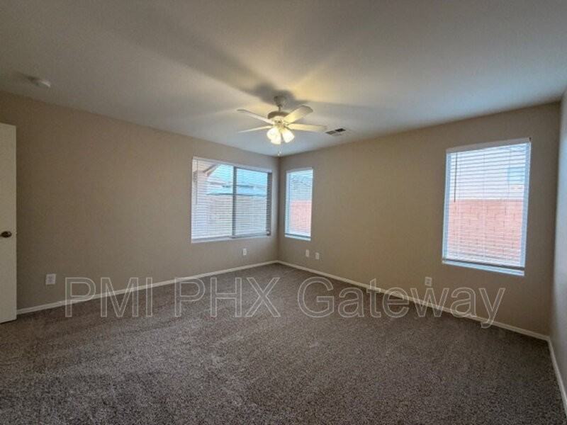 3194 W Yellow Peak Dr - Photo 5 of 21