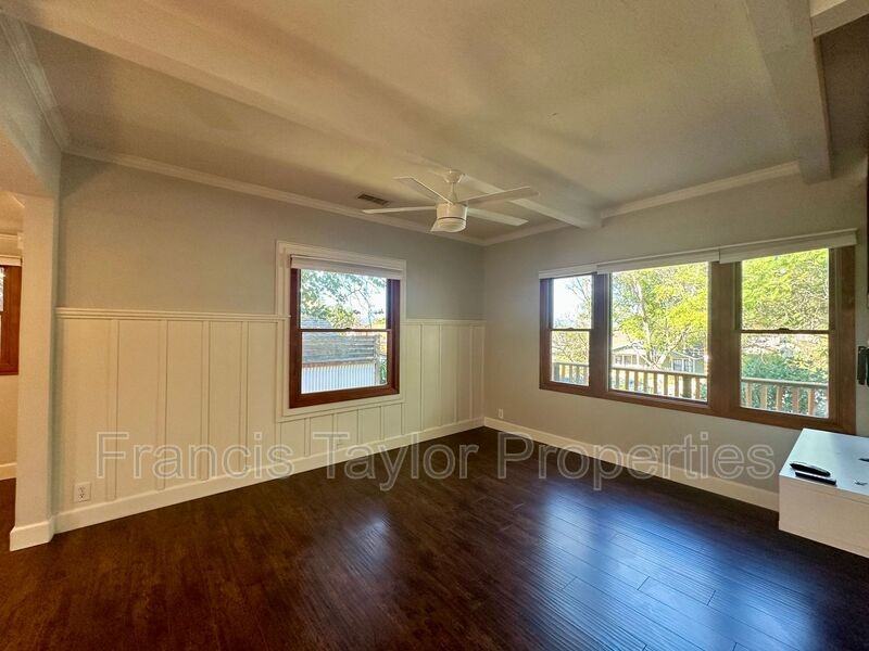 441 E 7th Ave - Photo 7 of 29