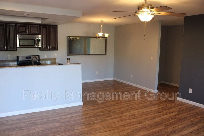 552 Canyon Dr #29 - Photo 5 of 24