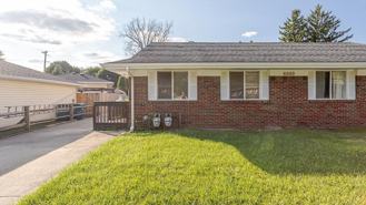 6050 Glenmore Rd - Photo 1 of 1