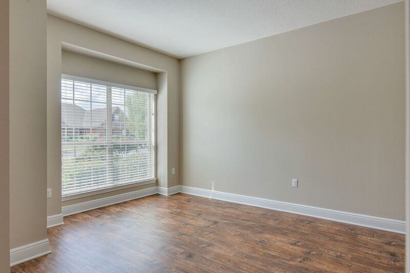 5618 Gold Cup Ct - Photo 5 of 30