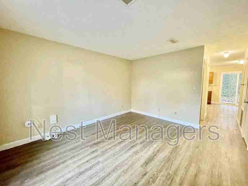 5846 Aftonshire Dr - Photo 2 of 12