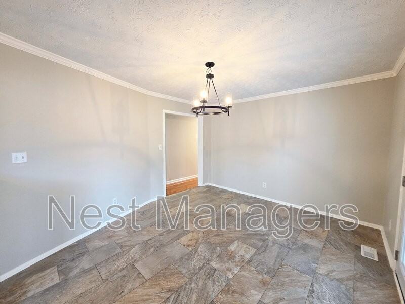7320 Avila Dr - Photo 6 of 22