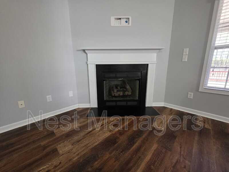 366 Carolina Oaks Cir - Photo 3 of 27