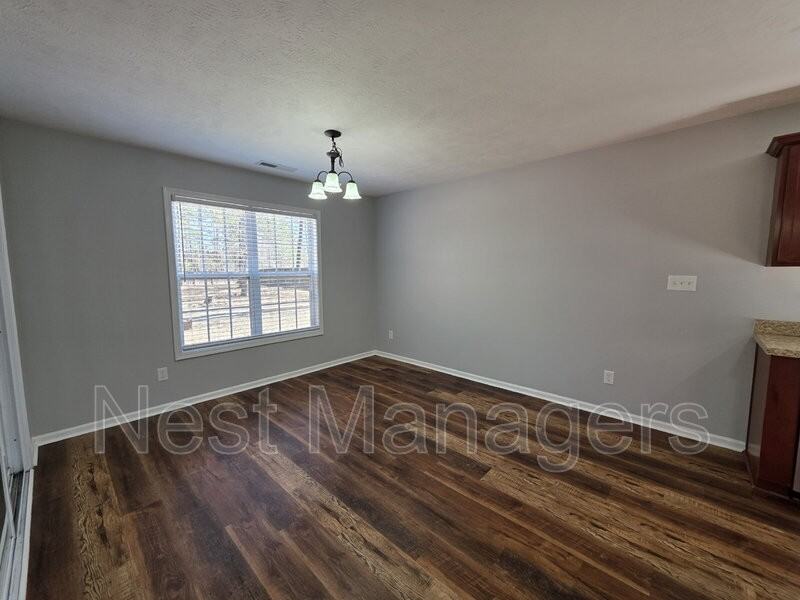 366 Carolina Oaks Cir - Photo 5 of 27