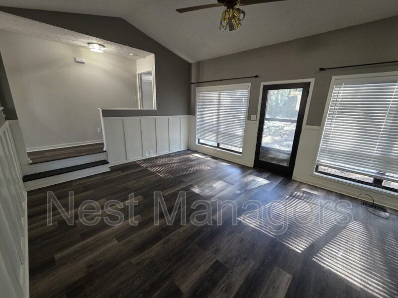 4491 Briton Ct - Photo 5 of 19