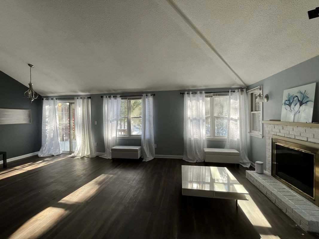 30 E Bluff Rd - Photo 2 of 19