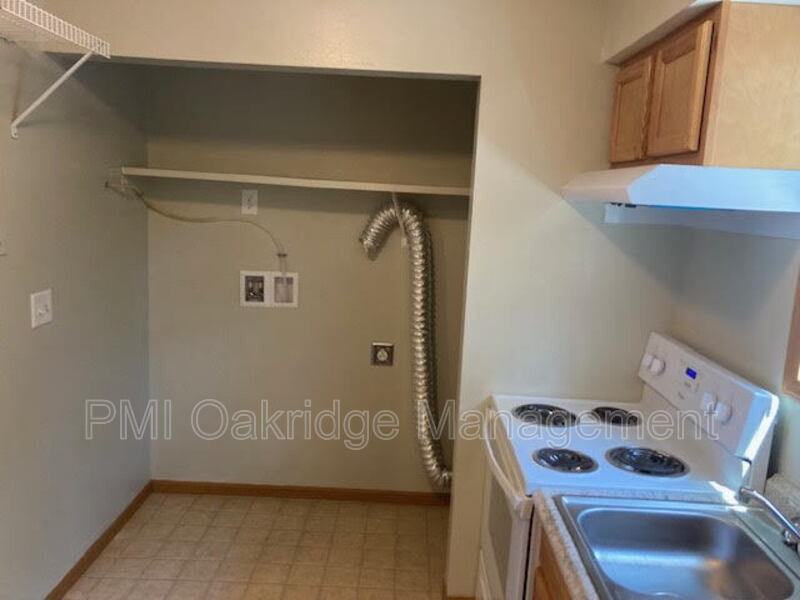 1112 W Main St #8 - Photo 3 of 16