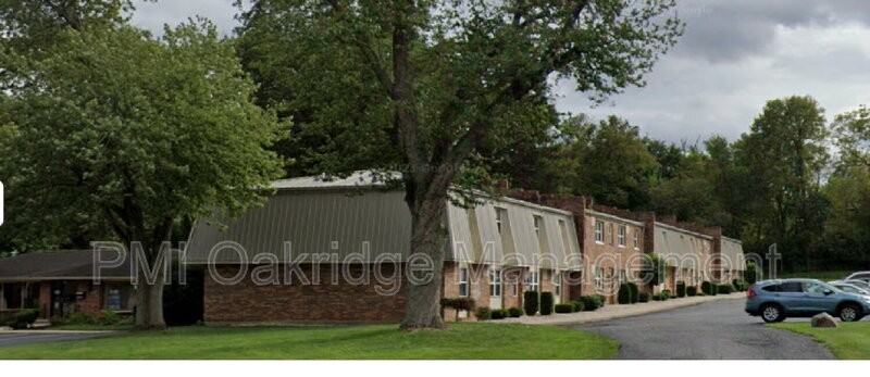 1112 W Main St #8 - Photo 7 of 16