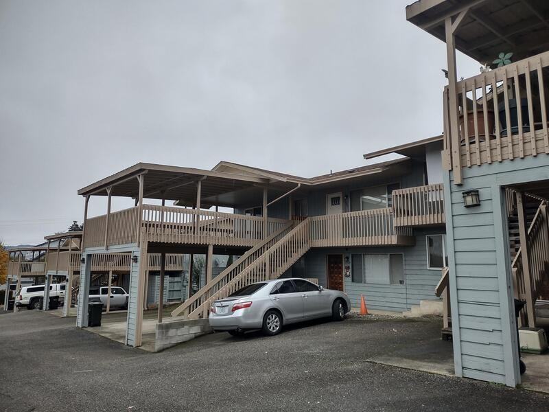 2963 W Lorraine Ave - Photo 2 of 26