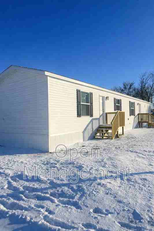 825 1st Ave S - Photo 3 of 15