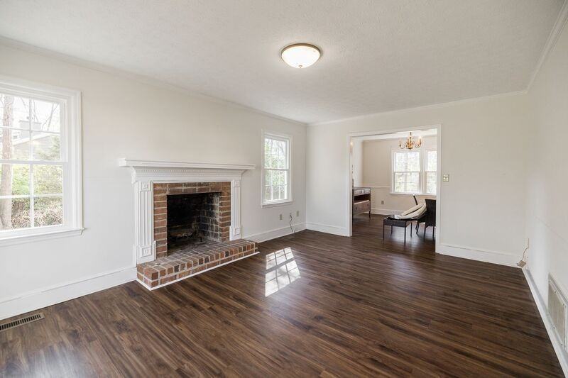 110 Breckenridge Ln - Photo 7 of 40