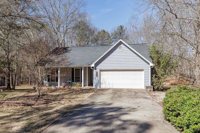 174 Hidden Timber Ln - Photo 2 of 25