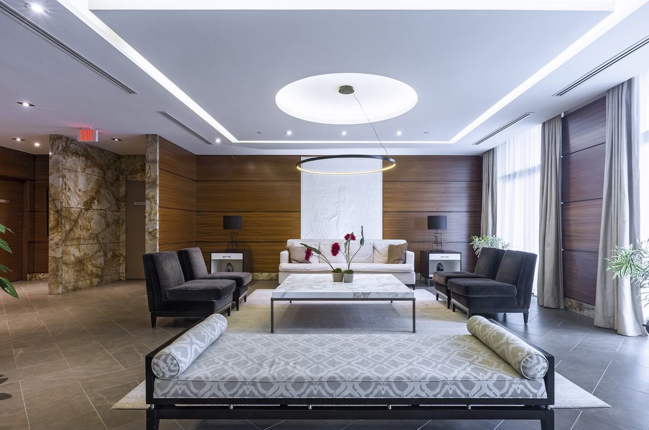 21 Clairtrell Road #326 - Photo 5 of 22