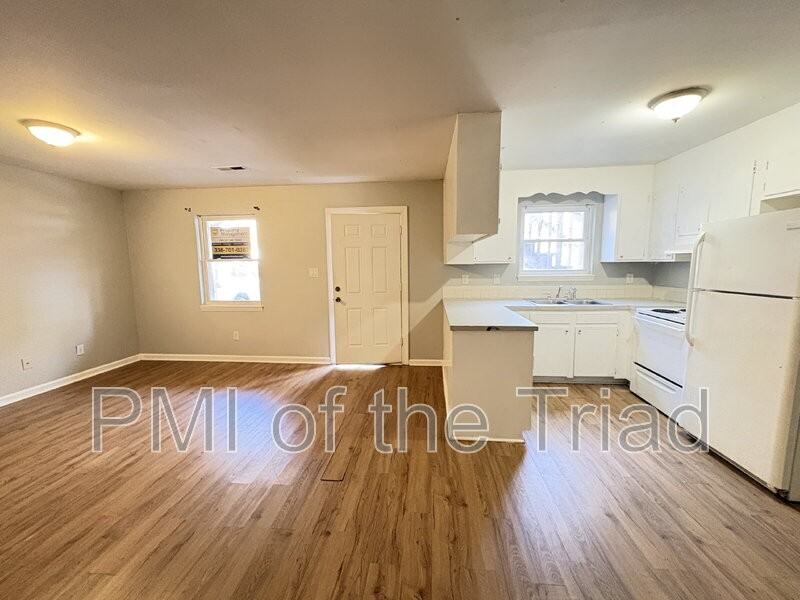 1600 Oak Croft Ct #A - Photo 5 of 26