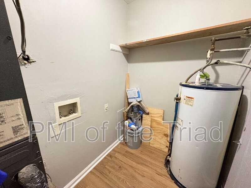 1600 Oak Croft Ct #A - Photo 7 of 26