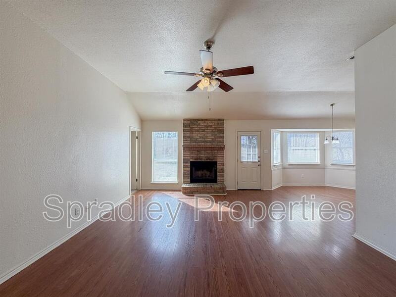 7325 Klein Dr - Photo 3 of 20