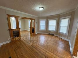 featured image of 400 W Ildereen St