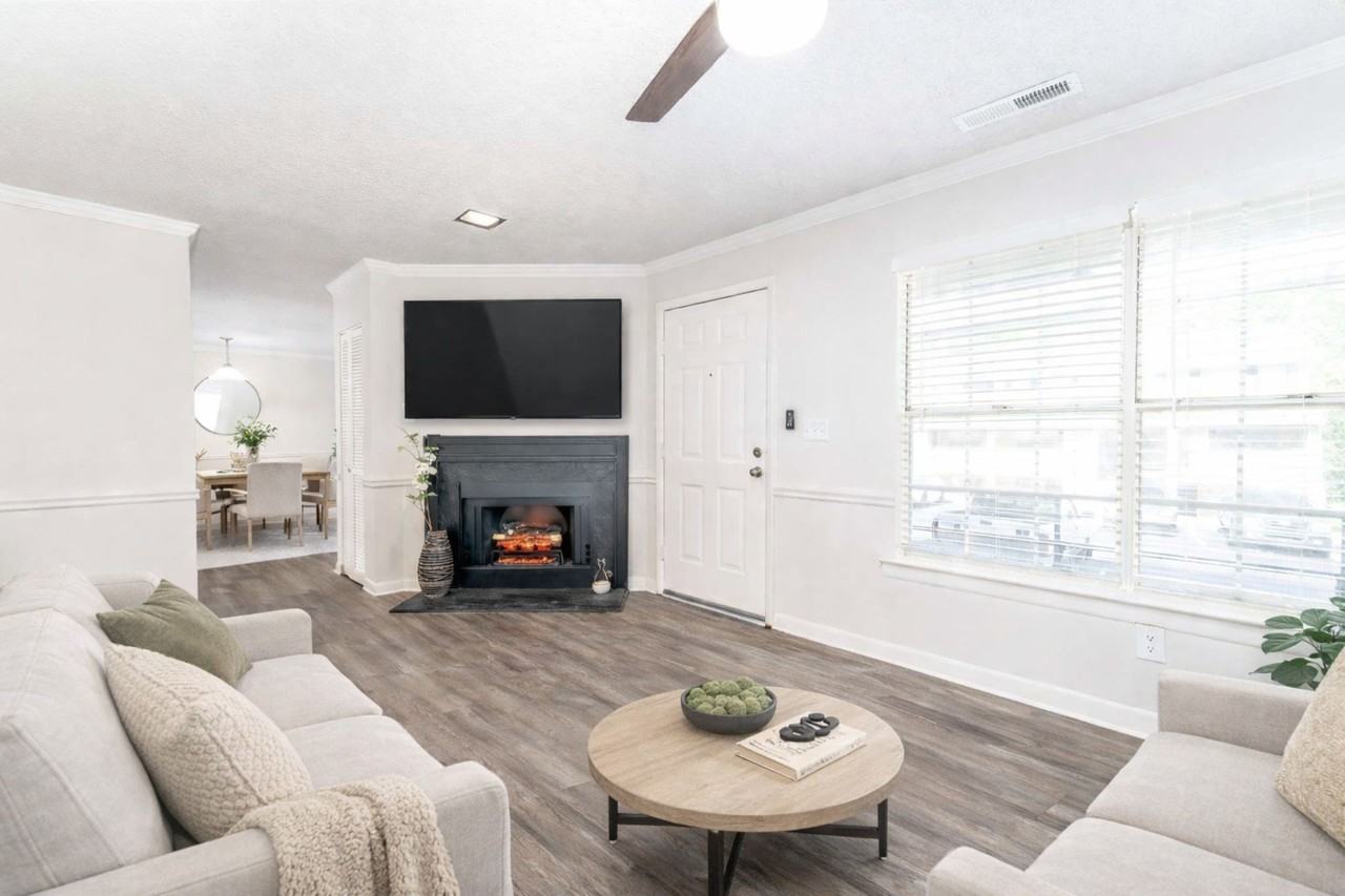 Sugar Creek Apartments - Photo 3 of 21