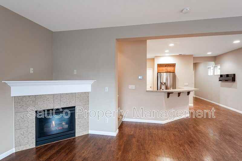 3949 Se Lone Oak St - Photo 5 of 30