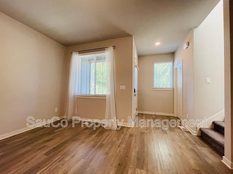 6473 Se Genrosa St - Photo 5 of 28