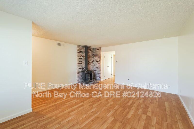 5096 Parkhurst Dr - Photo 6 of 30