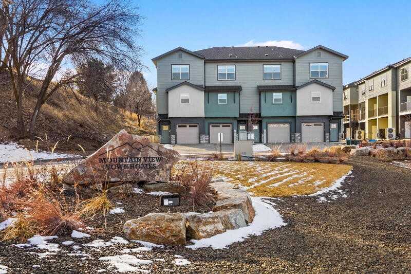 7475 W Swain Ln - Photo 3 of 33