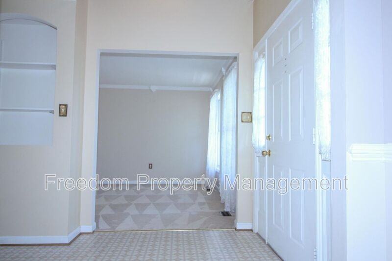 6540 Cottonwood Dr - Photo 3 of 30