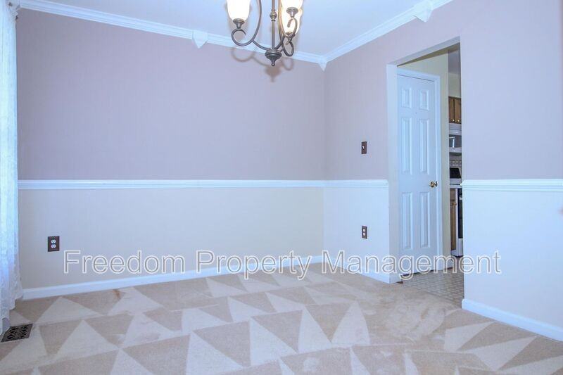 6540 Cottonwood Dr - Photo 6 of 30