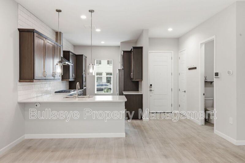 4858 E Shady Glen Ave - Photo 7 of 29