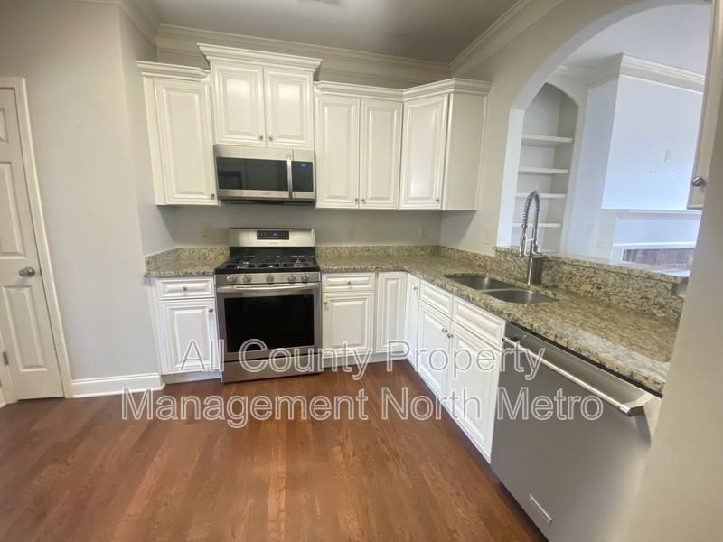 3911 High Dove Way Sw - Photo 4 of 27